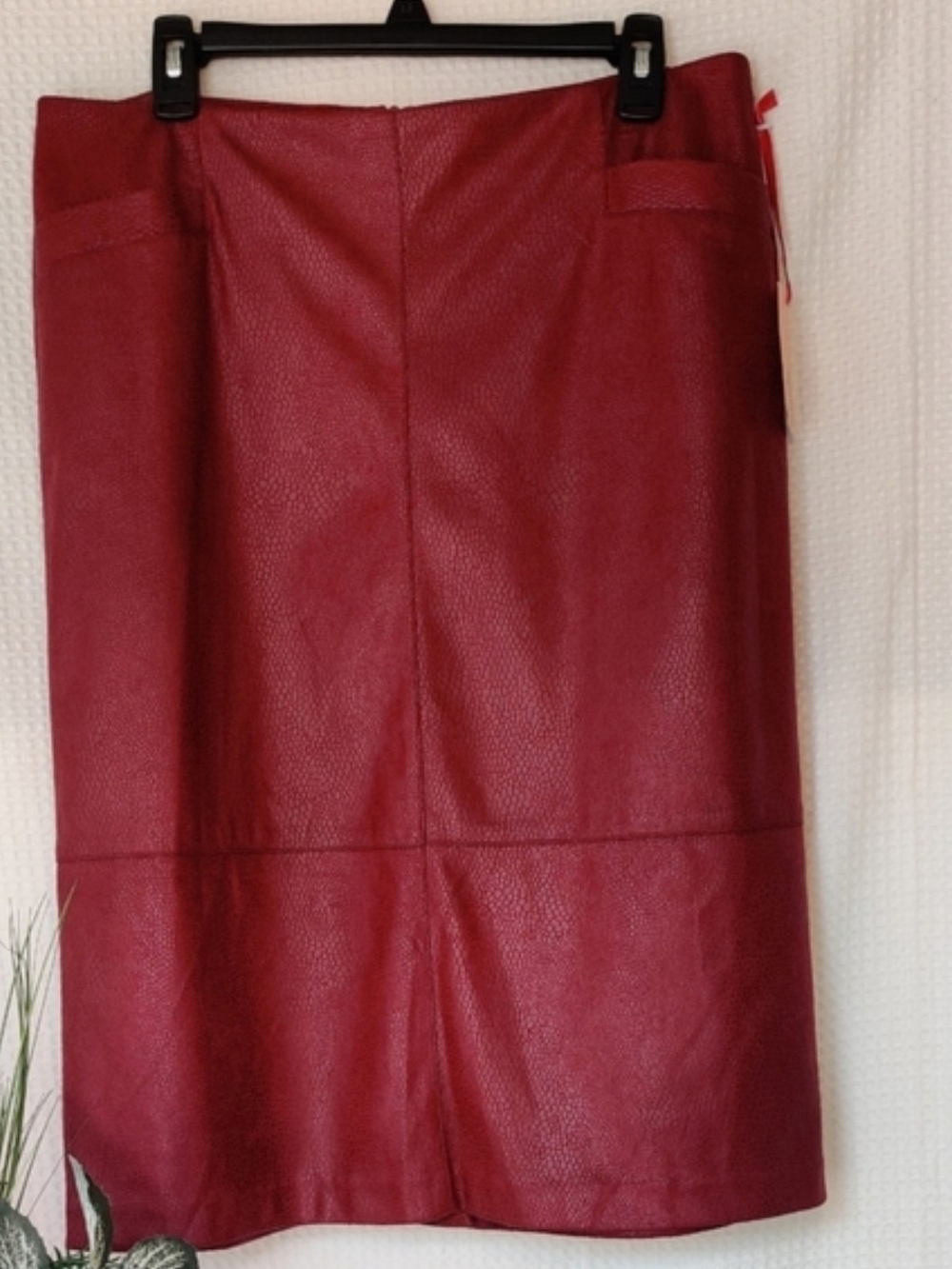 Ruby Rd.Bohemian Bazaar Faux Snake Skin Pencil Skirt Color Beet Size 14P